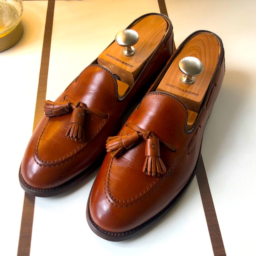 Alden Made in USA men’s size 8 B/D walnut tassel penny loafers dress shoes